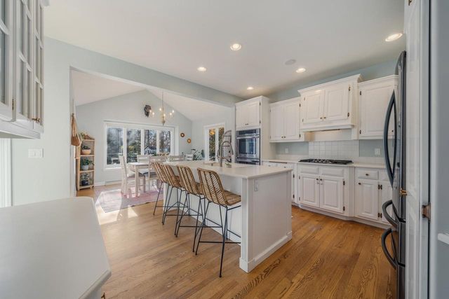 2416 WOODLAND TERRACE, Neenah, WI 54956