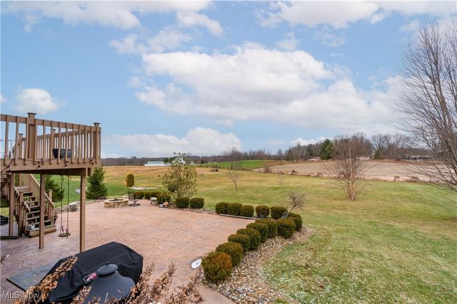 8487 Sandbridge Street NW, Massillon, OH 44646