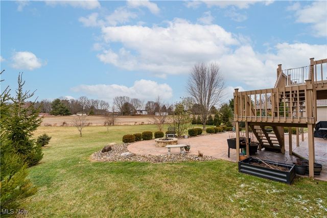 8487 Sandbridge Street NW, Massillon, OH 44646