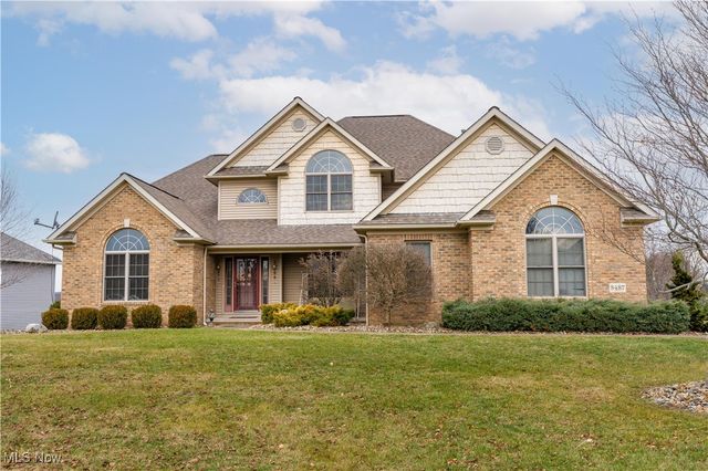 8487 Sandbridge Street NW, Massillon, OH 44646