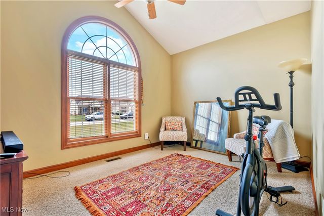 8487 Sandbridge Street NW, Massillon, OH 44646