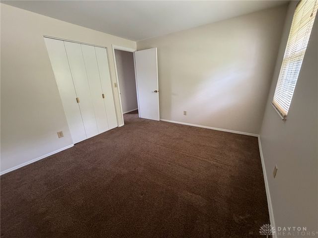 6512 Wildview Drive, Huber Heights, OH 45424