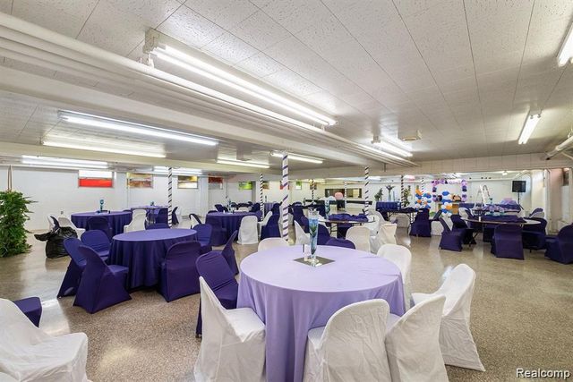 3202 FLUSHING Road, Flint, MI 48504