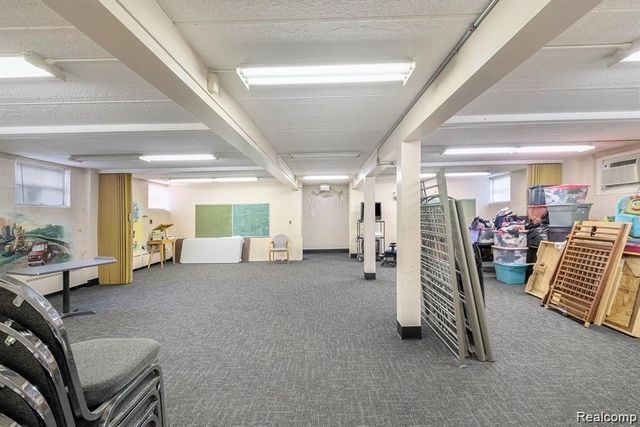 3202 FLUSHING Road, Flint, MI 48504