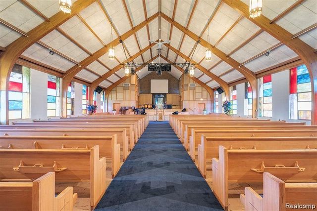 3202 FLUSHING Road, Flint, MI 48504