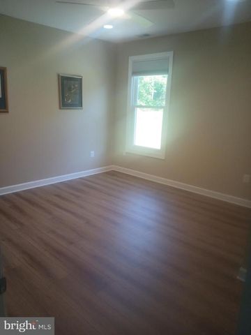 5201 CAROLYNS WAY, Linden, VA 22642