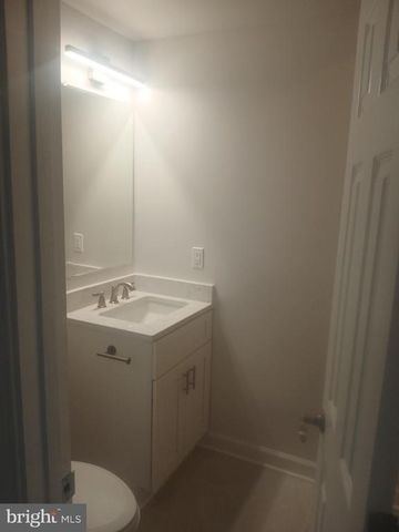 5201 CAROLYNS WAY, Linden, VA 22642