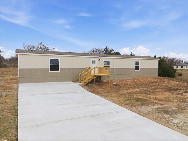 224 Derek Road, Eddy, TX 76524