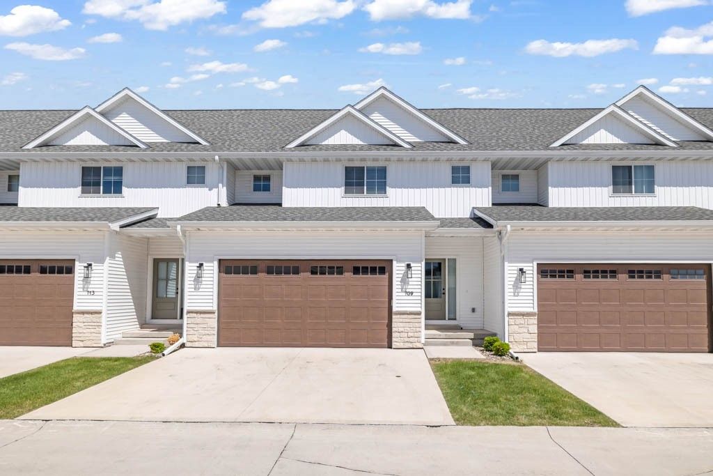 709 Spruce Street NW, Bondurant, IA 50035