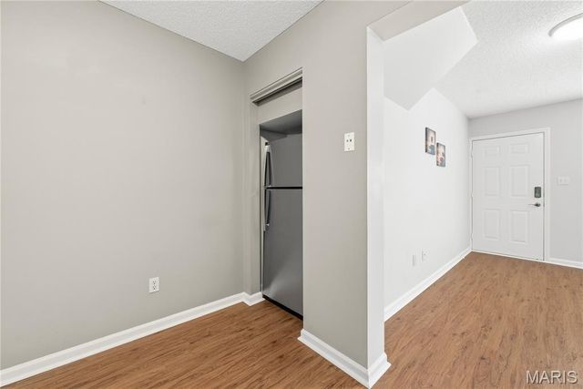 9169 N Swan Circle, Brentwood, MO 63144