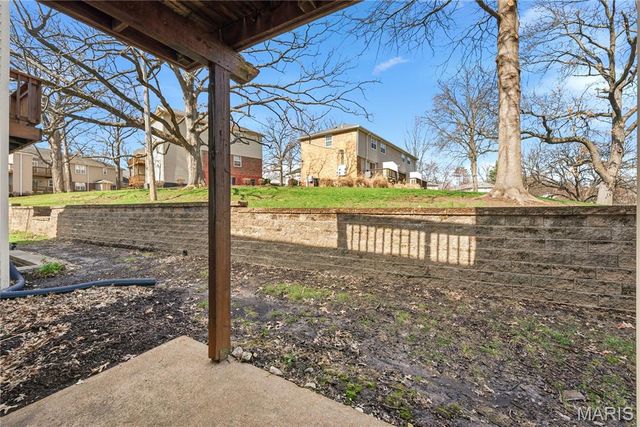 9169 N Swan Circle, Brentwood, MO 63144