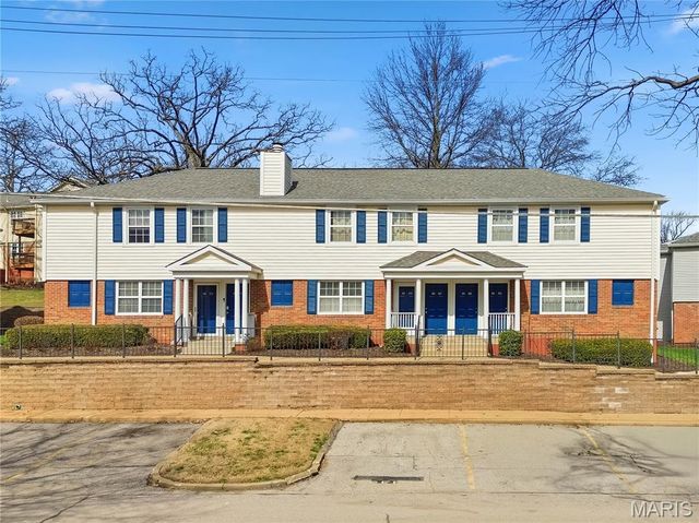 9169 N Swan Circle, Brentwood, MO 63144