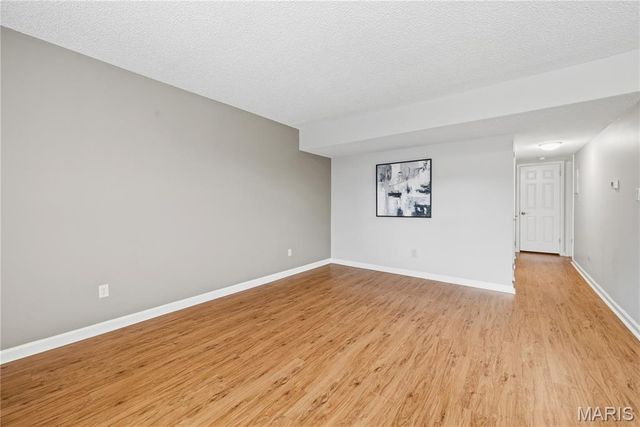 9169 N Swan Circle, Brentwood, MO 63144