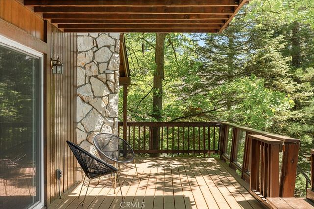27668 W Shore, Lake Arrowhead, CA 92352