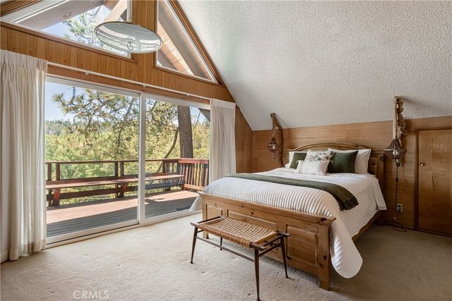 27668 W Shore, Lake Arrowhead, CA 92352
