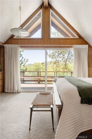 27668 W Shore, Lake Arrowhead, CA 92352