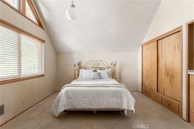 27668 W Shore, Lake Arrowhead, CA 92352