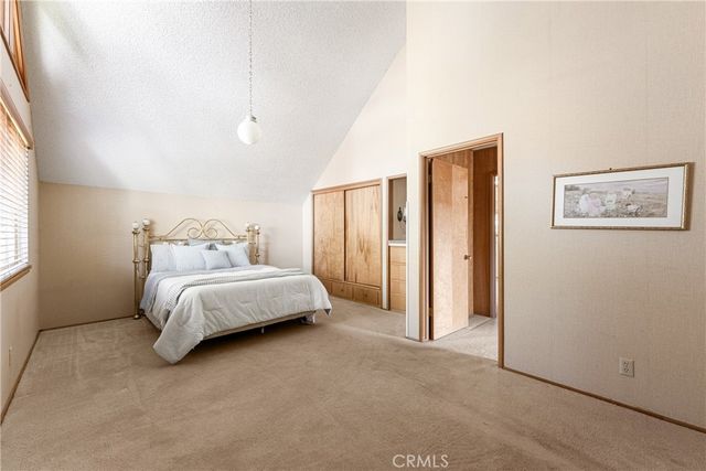 27668 W Shore, Lake Arrowhead, CA 92352