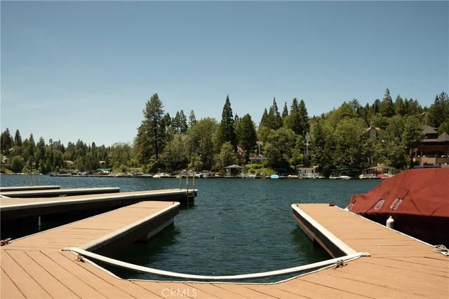 27668 W Shore, Lake Arrowhead, CA 92352