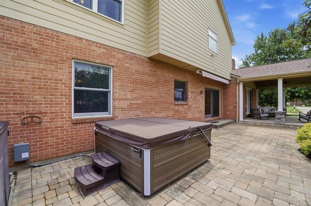 6488 Ships Cove, Miami Twp, OH 45140