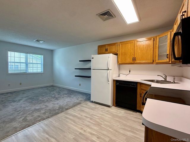 45 Tivoli Gardens C45, Tivoli, NY 12583
