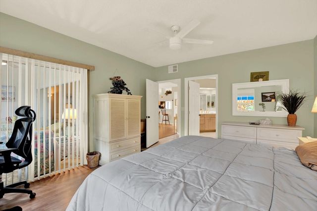 14880 SHIPWATCH TRACE 1912, Largo, FL 33774