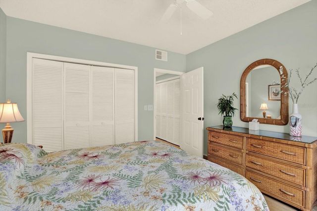 14880 SHIPWATCH TRACE 1912, Largo, FL 33774