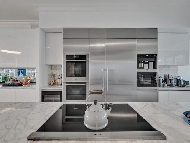 5500 Island Estates Dr 802, Aventura, FL 33160