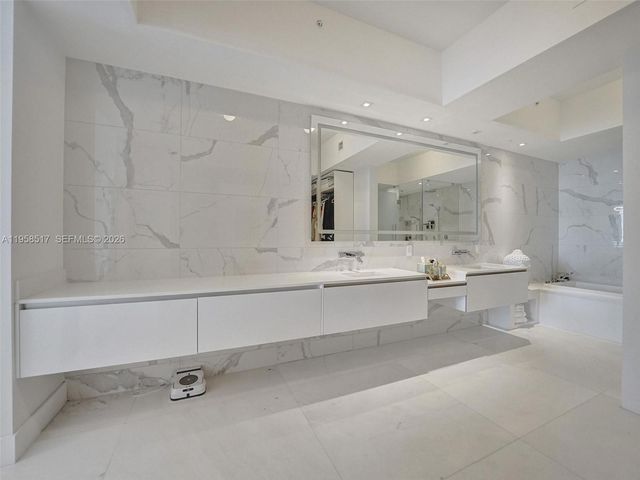 5500 Island Estates Dr 802, Aventura, FL 33160