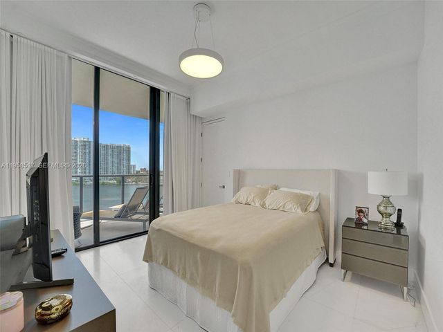 5500 Island Estates Dr 802, Aventura, FL 33160