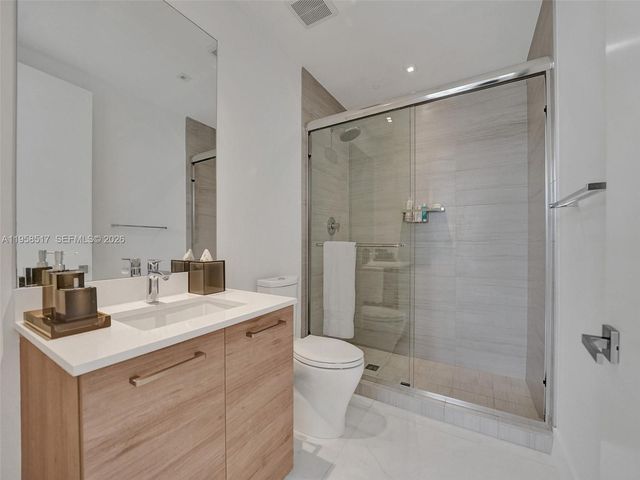 5500 Island Estates Dr 802, Aventura, FL 33160