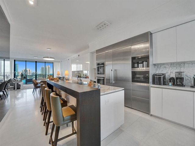 5500 Island Estates Dr 802, Aventura, FL 33160