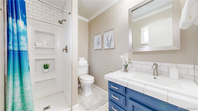 840 Welch Street, Lakewood, CO 80401