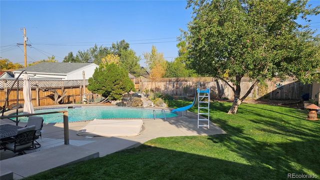 840 Welch Street, Lakewood, CO 80401