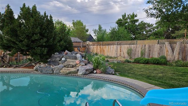 840 Welch Street, Lakewood, CO 80401