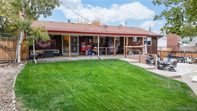 840 Welch Street, Lakewood, CO 80401