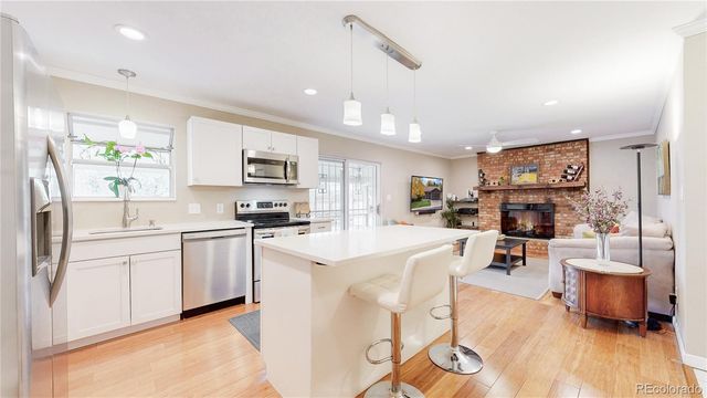 840 Welch Street, Lakewood, CO 80401