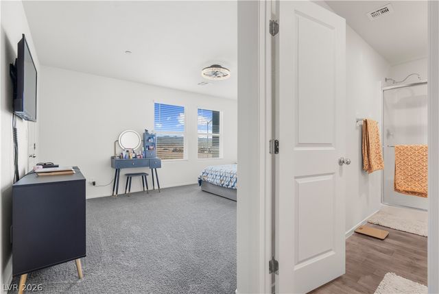 1128 Scarlet Sparrow Street, Henderson, NV 89011