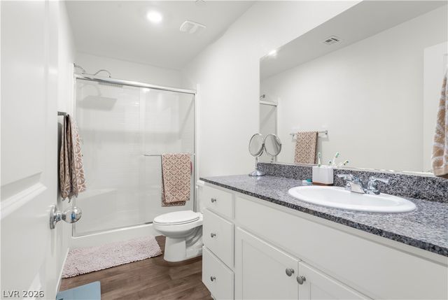 1128 Scarlet Sparrow Street, Henderson, NV 89011