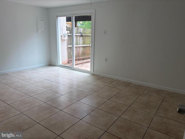 9586 COVINGTON PL, Manassas, VA 20109