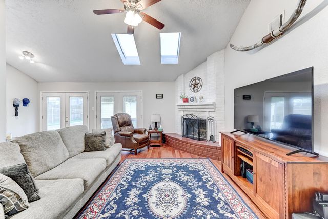 2507 Whispering Springs Drive, Spring, TX 77373