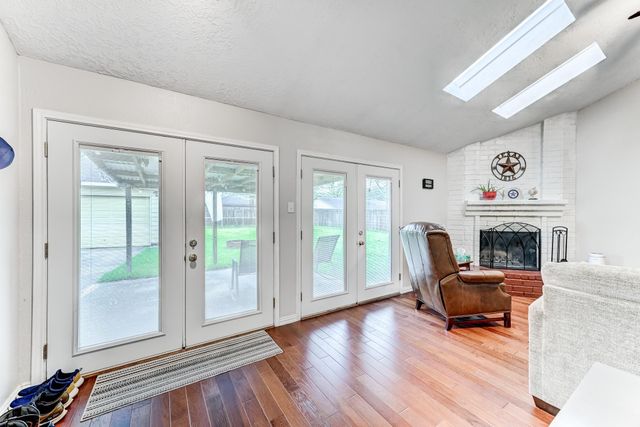 2507 Whispering Springs Drive, Spring, TX 77373