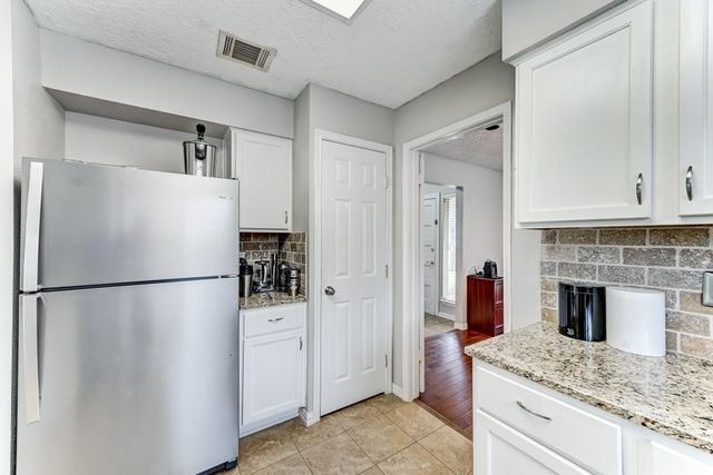 2507 Whispering Springs Drive, Spring, TX 77373