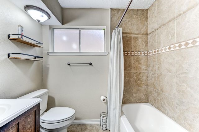 2507 Whispering Springs Drive, Spring, TX 77373