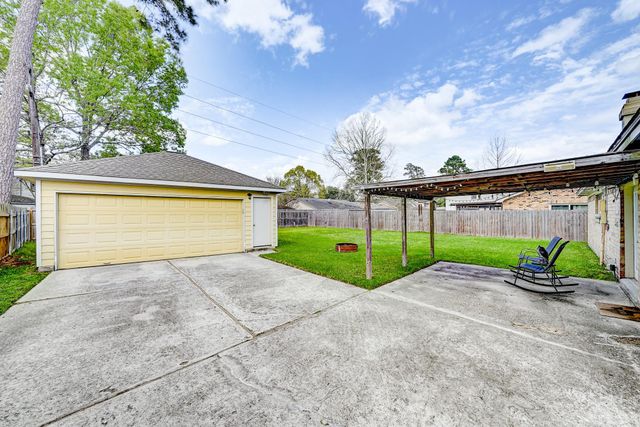2507 Whispering Springs Drive, Spring, TX 77373