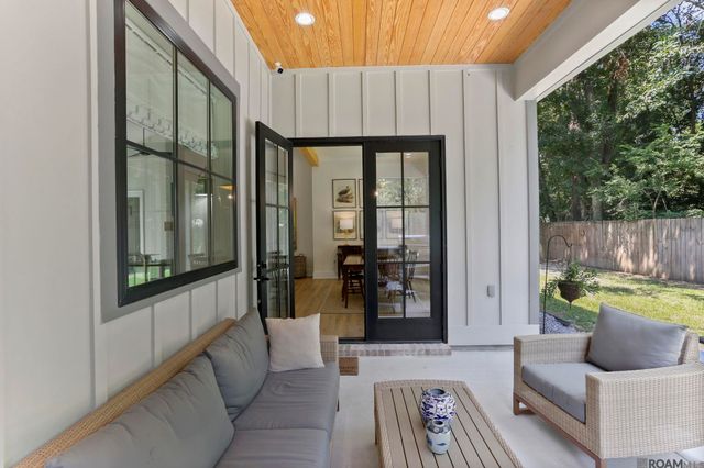 5535 Houston Dr, Baton Rouge, LA 70809