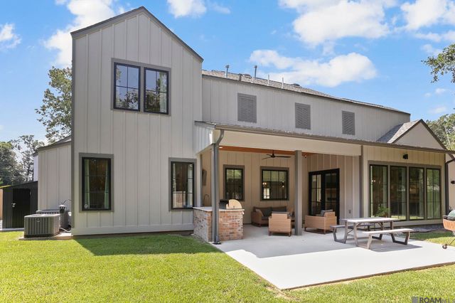 5535 Houston Dr, Baton Rouge, LA 70809