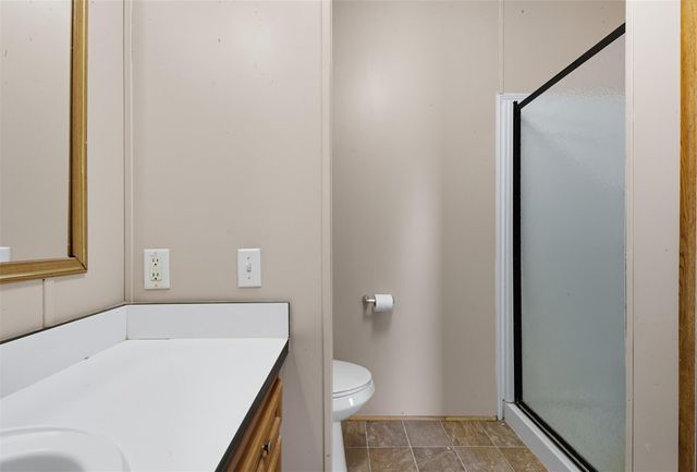 128 Hill Top Lane, Huntsville, TX 77320