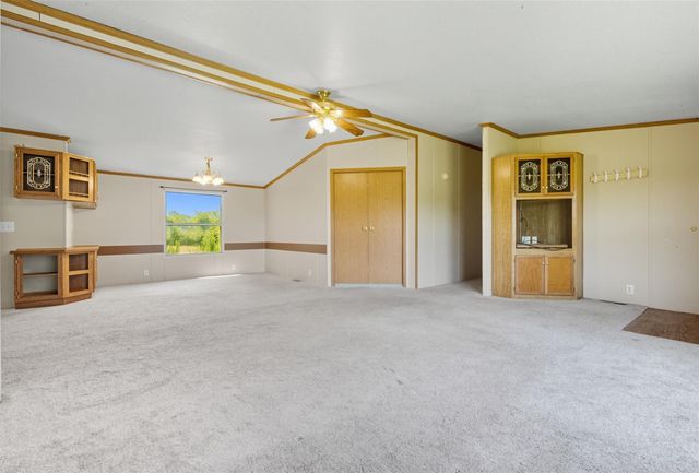 128 Hill Top Lane, Huntsville, TX 77320
