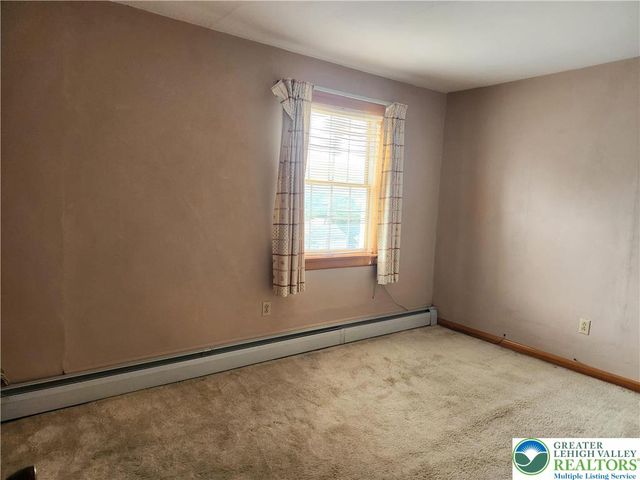 230 Blaine Street, East Bangor Boro, PA 18013